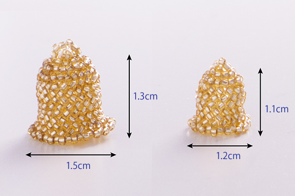 プレイテッドヘリンボーンステッチで作ったベル・大小